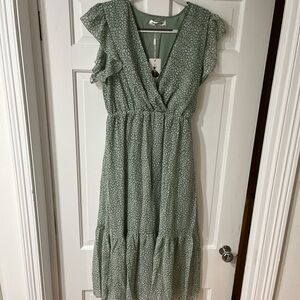 Elegant Green Midi Dress